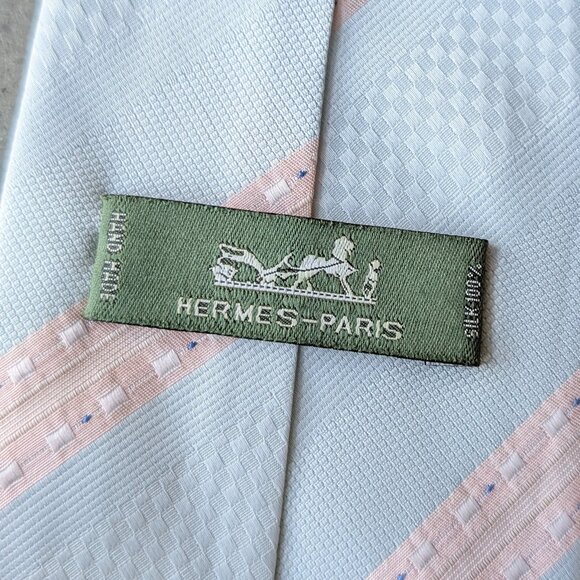 Vintage Hermes Paris Blue Pink Striped Silk Tie - Picture 5 of 8